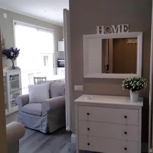 https://momhouse-appartamento-cagliari.in-sardinia.net